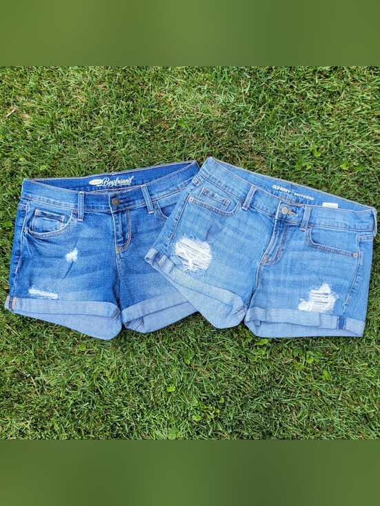 Old Navy Pants - Set of Two Old Navy Boyfriend Shorts, Womens Size 2, Rolled Hem, Measures 29W